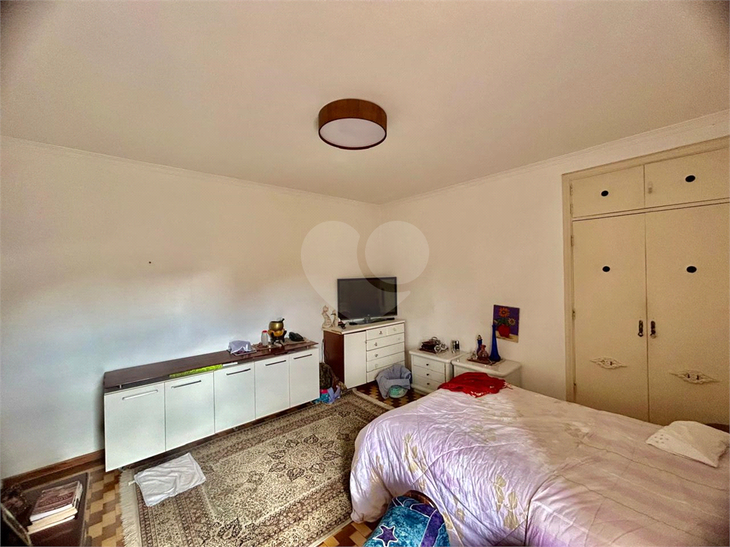 Sobrado Jardim São Paulo | 3 Suítes | 450m² | 4 Vagas | Salão de Festas