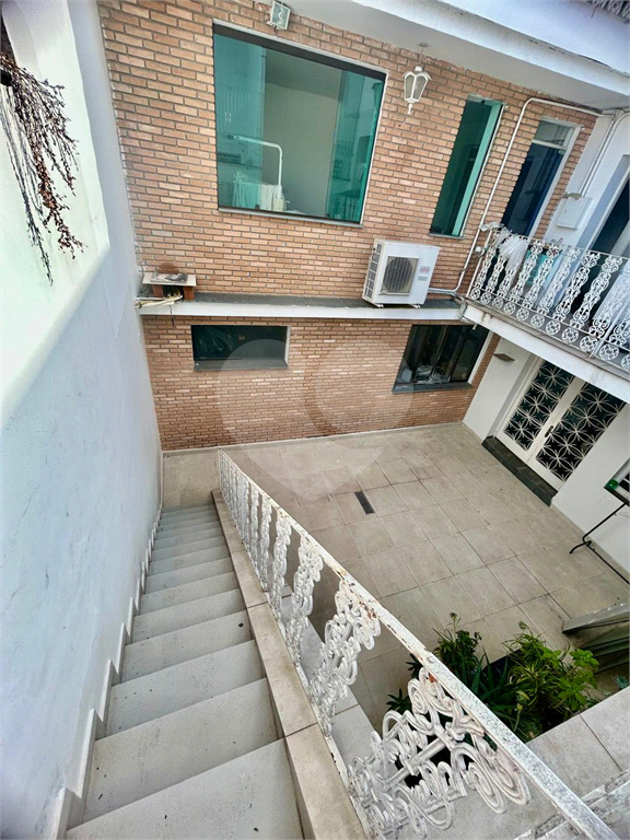 Sobrado Jardim São Paulo | 3 Suítes | 450m² | 4 Vagas | Salão de Festas