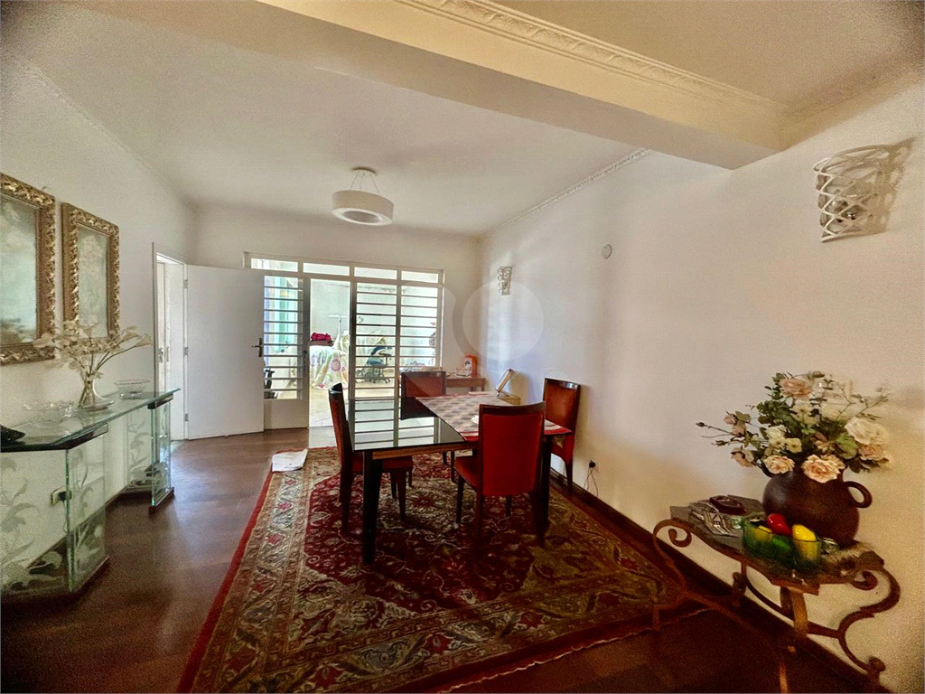 Sobrado Jardim São Paulo | 3 Suítes | 450m² | 4 Vagas | Salão de Festas
