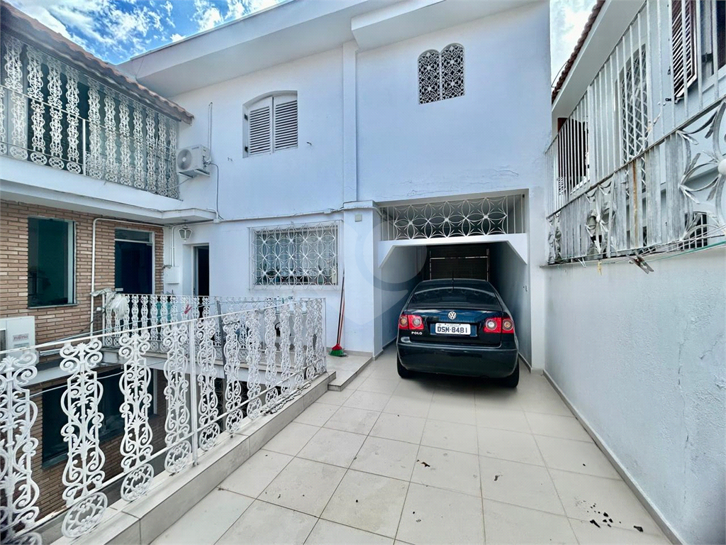Sobrado Jardim São Paulo | 3 Suítes | 450m² | 4 Vagas | Salão de Festas