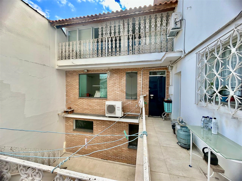 Sobrado Jardim São Paulo | 3 Suítes | 450m² | 4 Vagas | Salão de Festas