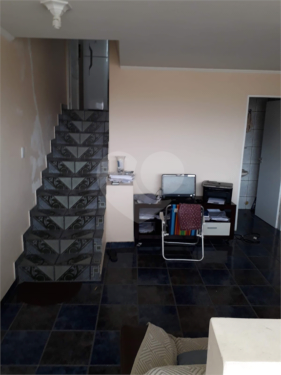 Sobrado à venda com 3 quartos, 215m² - Foto 24