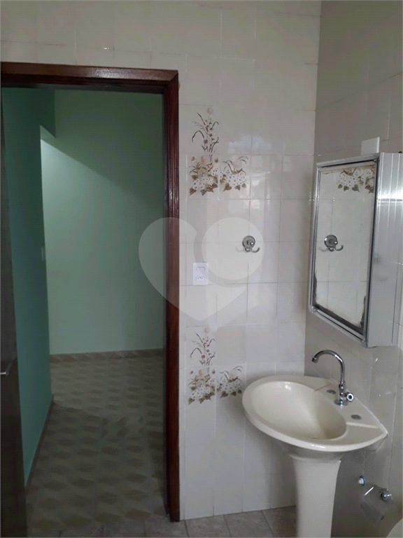 Sobrado à venda com 3 quartos, 215m² - Foto 9