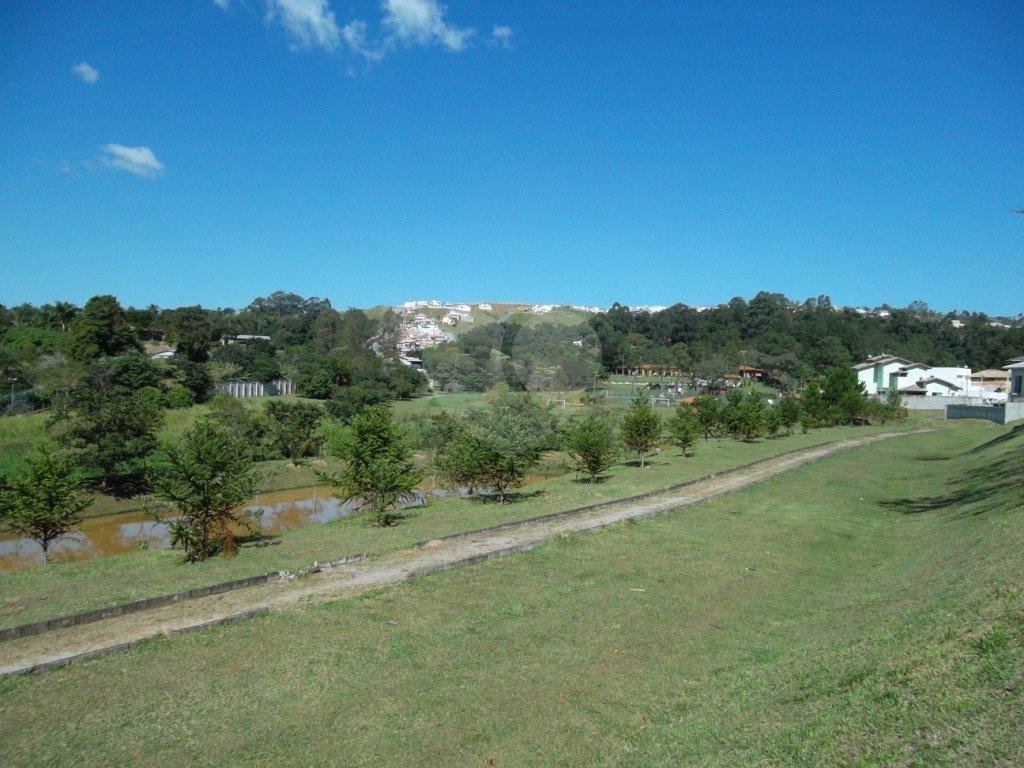 ÓTIMA LOCALIZAÇÃO EM EXCELENTE CONDOMINIO RESIDENCIAL