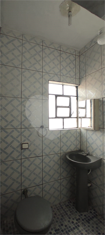  terreno  400 mt  8x50  com seis casas parada inglesa