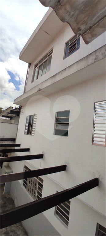  terreno  400 mt  8x50  com seis casas parada inglesa