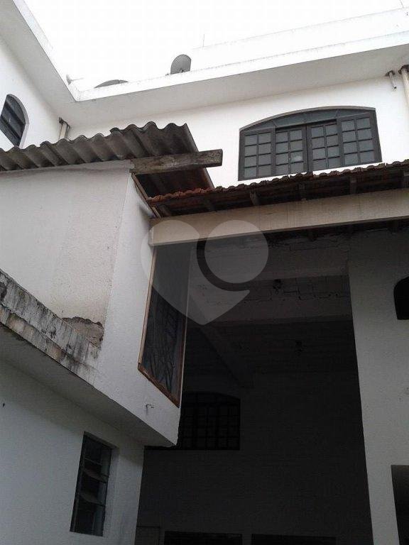  terreno  400 mt  8x50  com seis casas parada inglesa