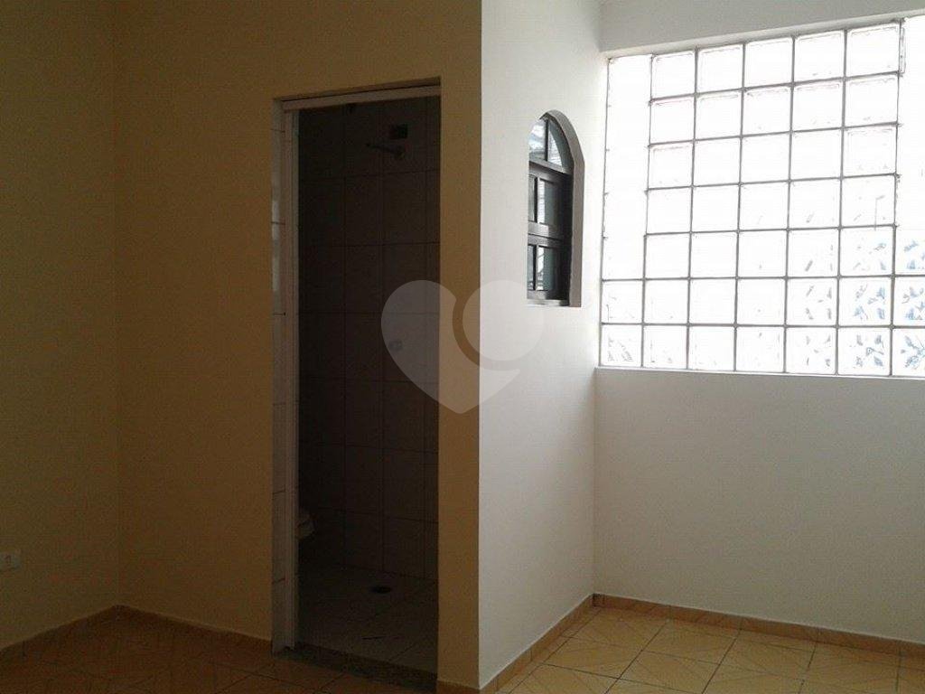  terreno  400 mt  8x50  com seis casas parada inglesa