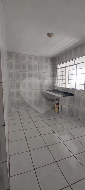  terreno  400 mt  8x50  com seis casas parada inglesa
