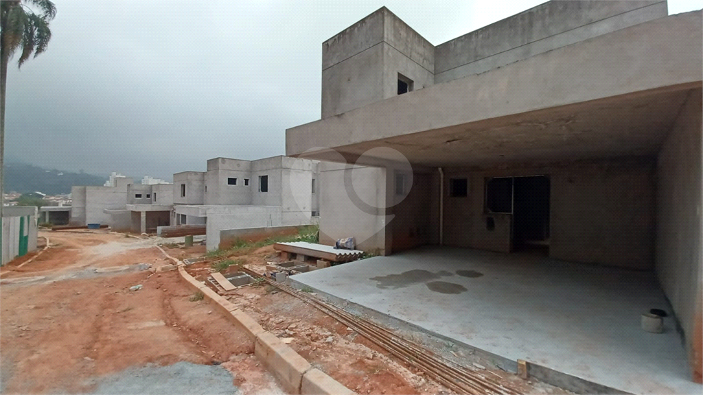 CASA em JARDIM FLORESTA