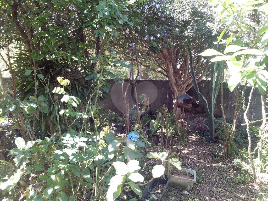 CASA COM 2 MORADIAS A VENDA NO HORTO FLORESTAL - VALE MAIS O TERRENO 