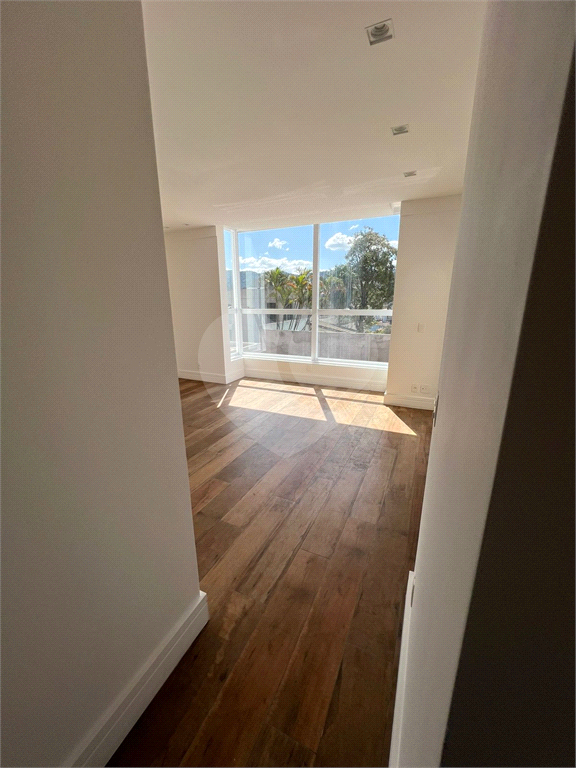 CASA em JARDIM FLORESTA