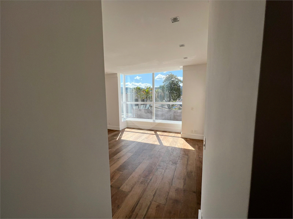 CASA em JARDIM FLORESTA