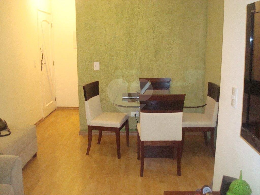 Apartamento à venda com 2 quartos, 49m² - Foto 3