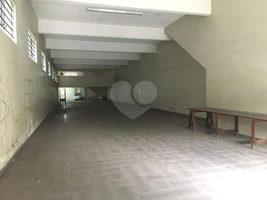 PRÉDIO INTEIRO em JARDIM BRASIL (ZONA NORTE)