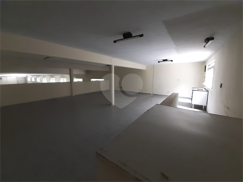 PRÉDIO INTEIRO em JARDIM BRASIL (ZONA NORTE)