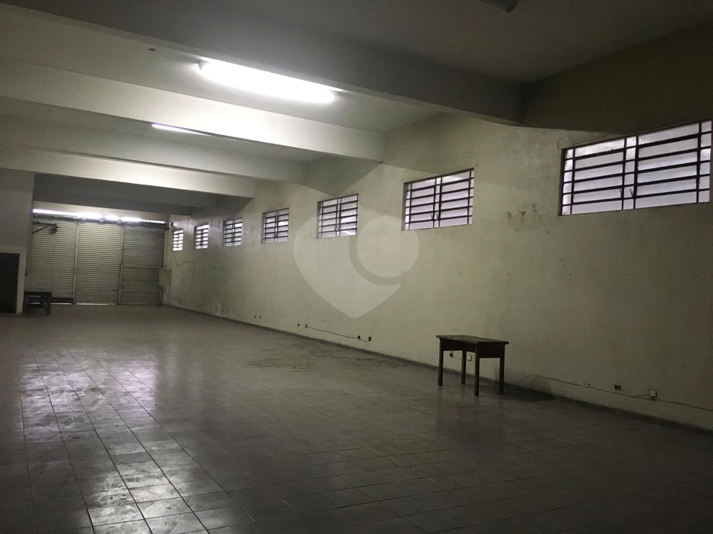 PRÉDIO INTEIRO em JARDIM BRASIL (ZONA NORTE)