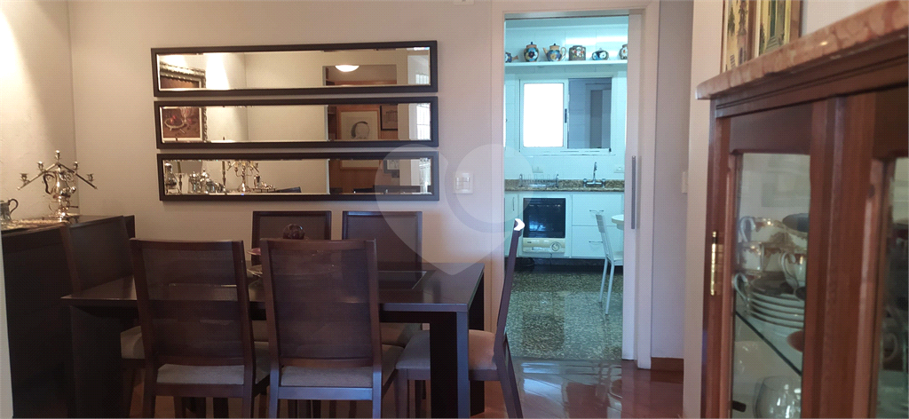 Apartamento à venda com 3 quartos, 144m² - Foto 18