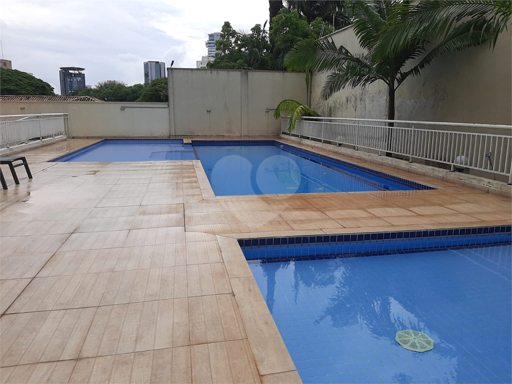 Apartamento amplo de alto padrão no Jardim São Paulo