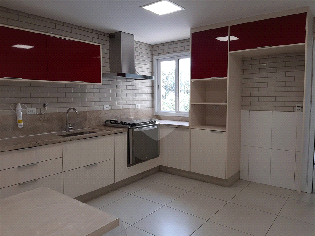 Apartamento amplo de alto padrão no Jardim São Paulo