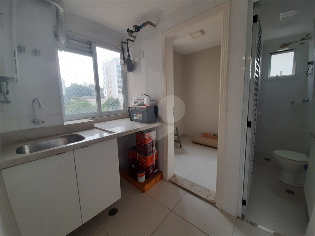 Apartamento amplo de alto padrão no Jardim São Paulo