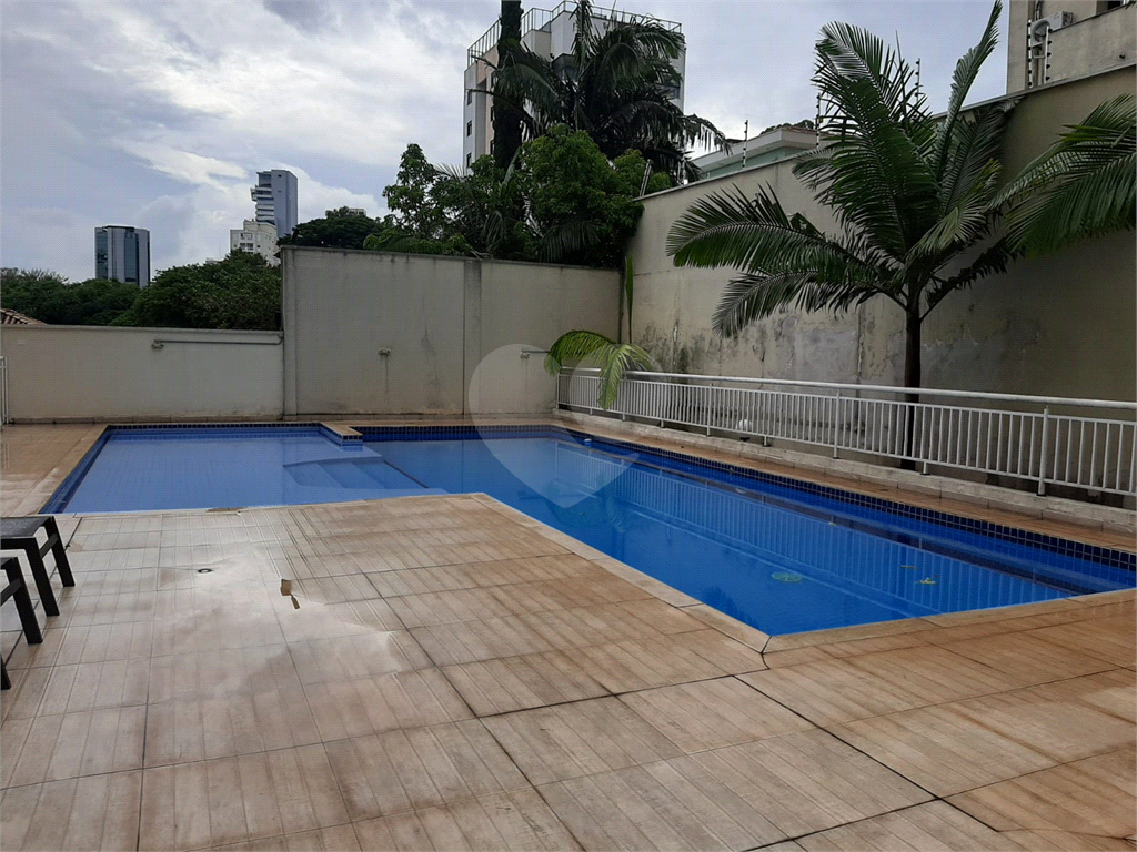 Apartamento amplo de alto padrão no Jardim São Paulo
