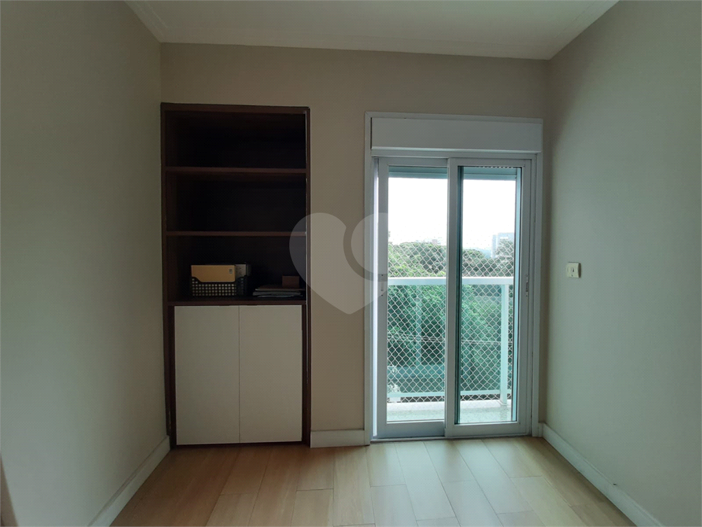 Apartamento amplo de alto padrão no Jardim São Paulo