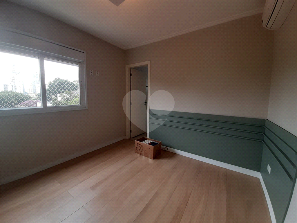 Apartamento amplo de alto padrão no Jardim São Paulo