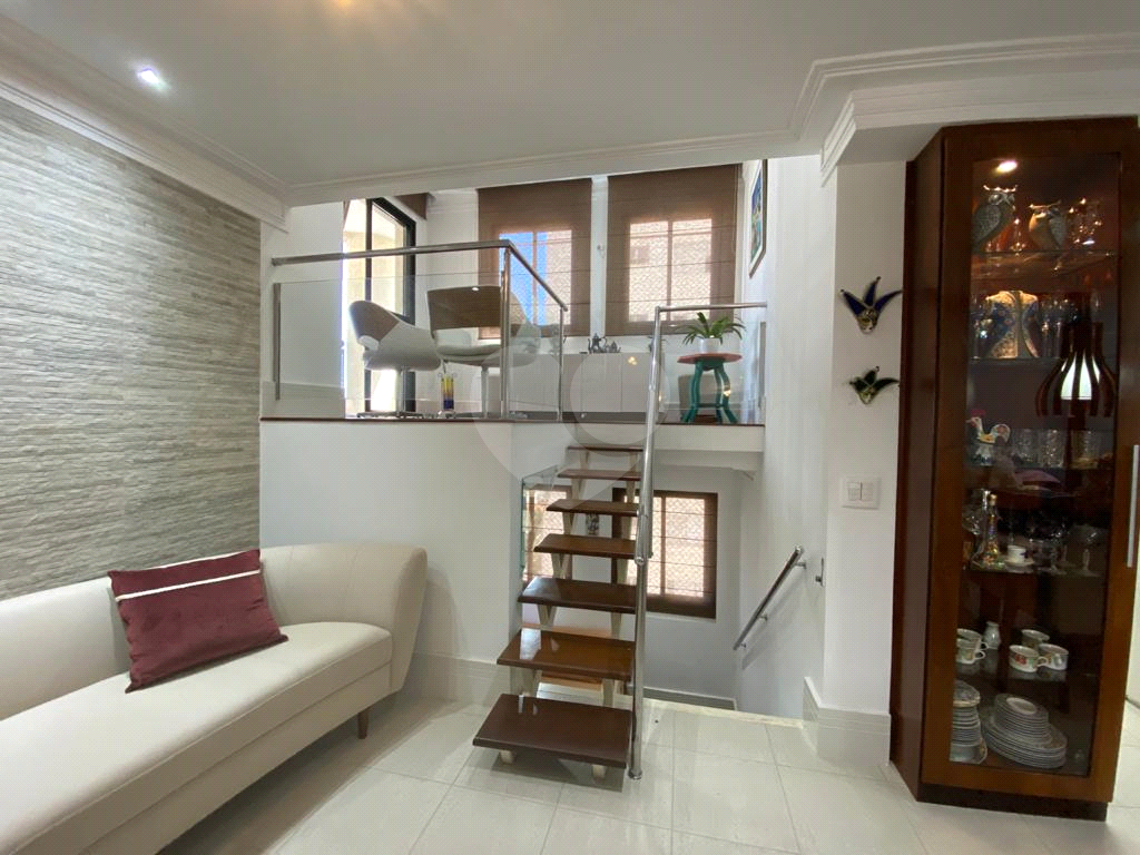 TRIPLEX em SANTANA