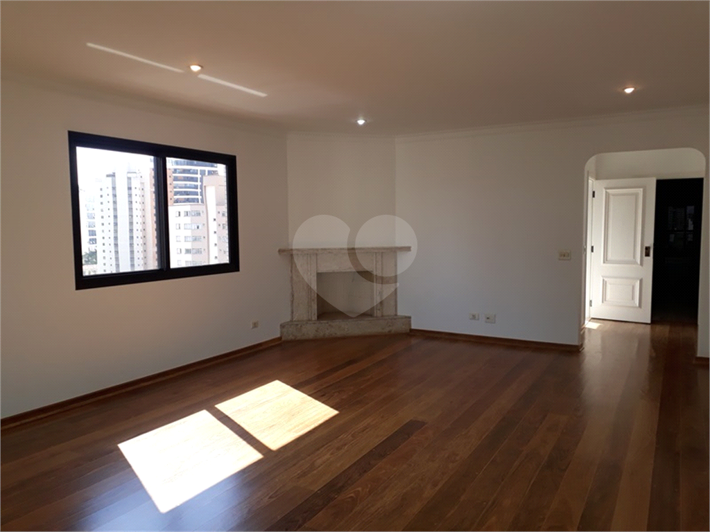 Apartamento a venda - Rua Francisca Julia - Edificio Bianca - 4 suites - 4 vagas fixas - proximo ao Metro Santana - Hall privativo