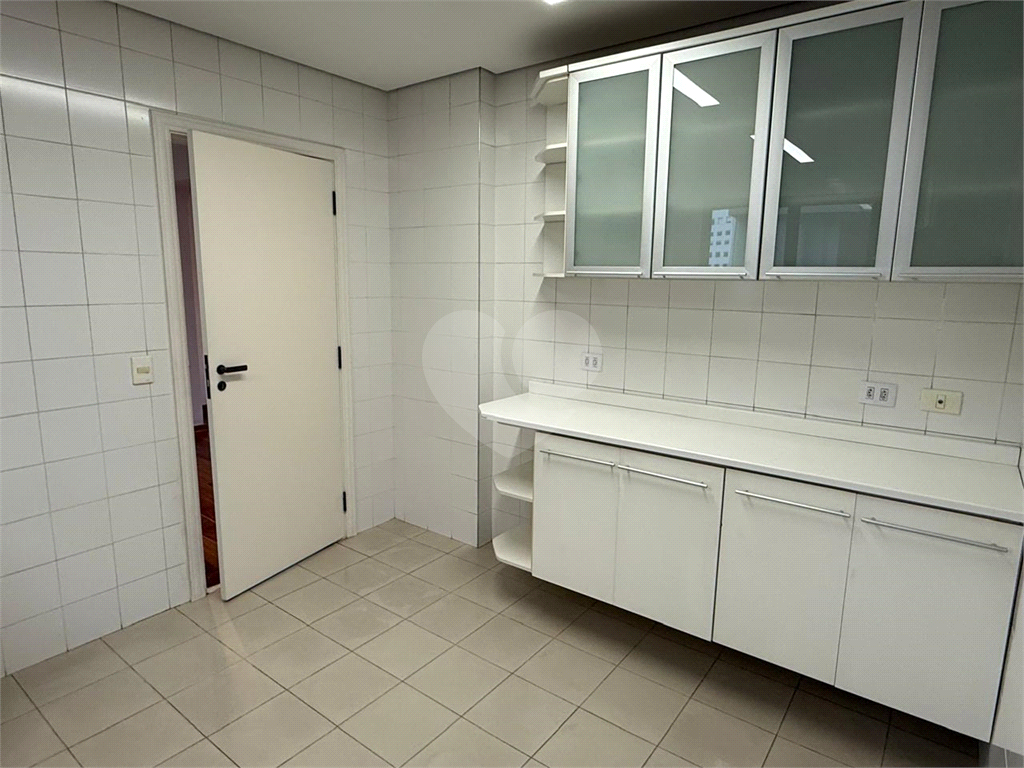 Apartamento a venda - Rua Francisca Julia - Edificio Bianca - 4 suites - 4 vagas fixas - proximo ao Metro Santana - Hall privativo