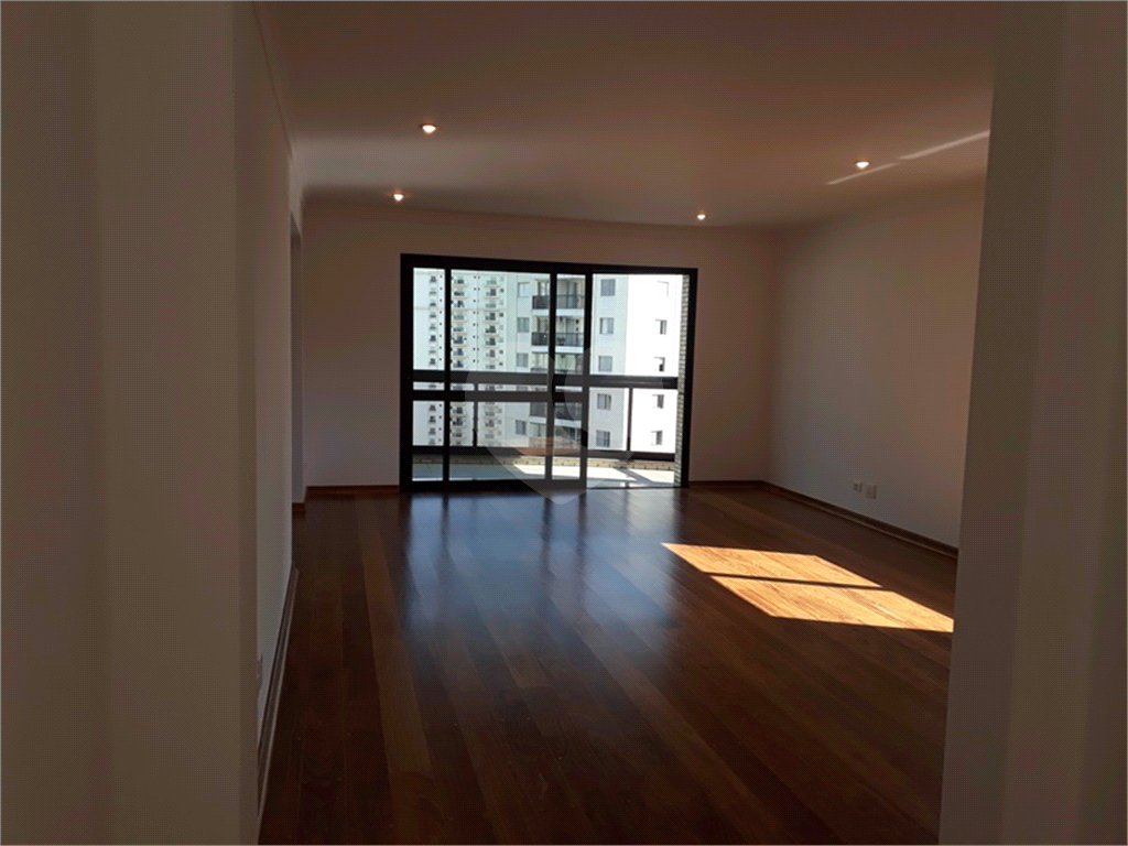 Apartamento a venda - Rua Francisca Julia - Edificio Bianca - 4 suites - 4 vagas fixas - proximo ao Metro Santana - Hall privativo