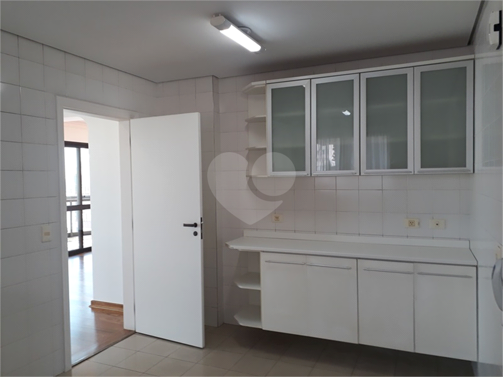 Apartamento a venda - Rua Francisca Julia - Edificio Bianca - 4 suites - 4 vagas fixas - proximo ao Metro Santana - Hall privativo