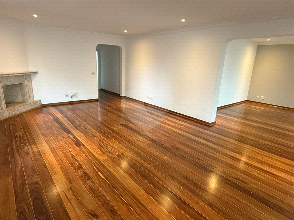 Apartamento a venda - Rua Francisca Julia - Edificio Bianca - 4 suites - 4 vagas fixas - proximo ao Metro Santana - Hall privativo