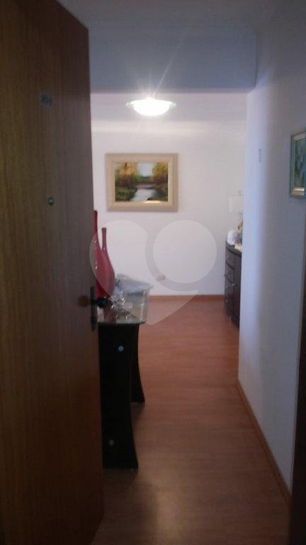 Apartamento à venda com 2 quartos, 60m² - Foto 7