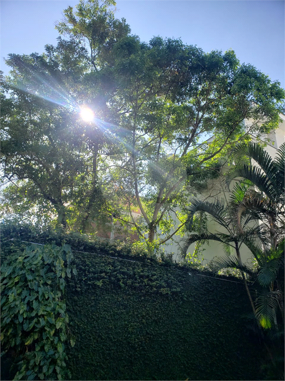 Maravilhoso e espaçoso sobrado nas Palmas do Tremembé