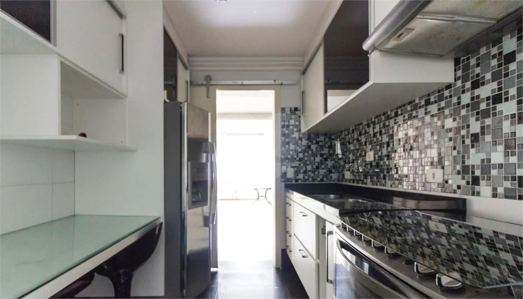 LINDO APARTAMENTO NA AV. BRAZ LEME SENDO 3 DORMITÓRIOS, 1 SUITE,2 VAGAS,DEPÓSITO E LAZER COMPLETO