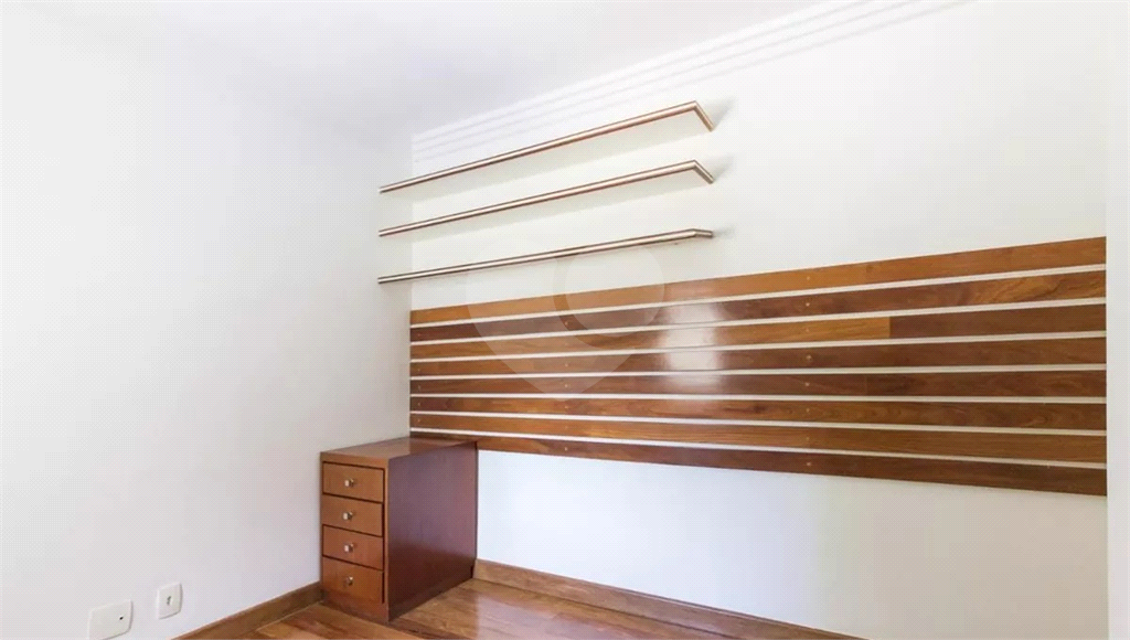 LINDO APARTAMENTO NA AV. BRAZ LEME SENDO 3 DORMITÓRIOS, 1 SUITE,2 VAGAS,DEPÓSITO E LAZER COMPLETO