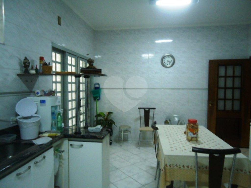 Casa à venda com 3 quartos, 230m² - Foto 6