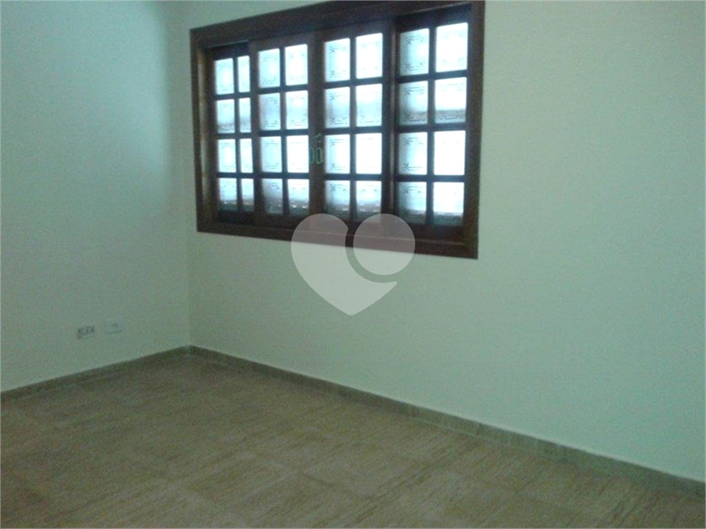 Sobrado à venda com 2 quartos, 140m² - Foto 17