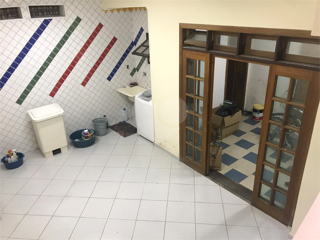 Sobrado à venda com 2 quartos, 140m² - Foto 14