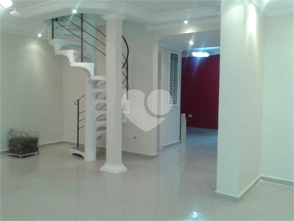 Sobrado à venda com 2 quartos, 140m² - Foto 4