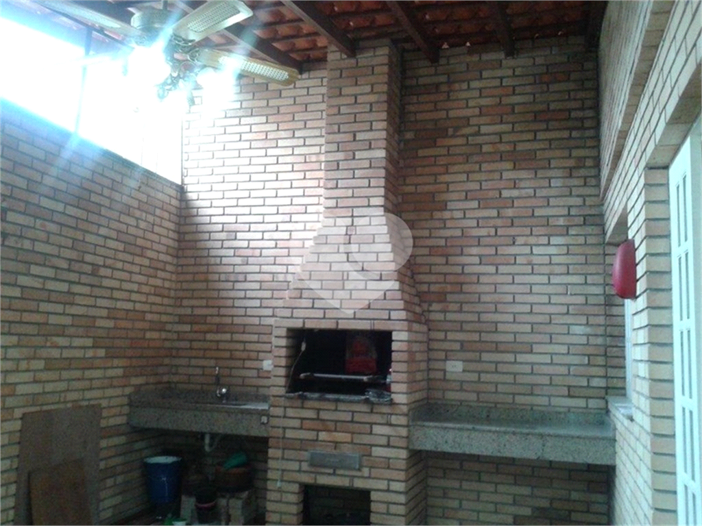 Sobrado à venda com 2 quartos, 140m² - Foto 11