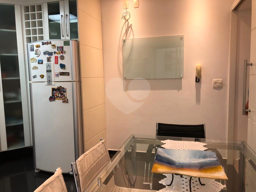 EXCELENTE SOBRADO DE VILA COM GUARITA DE ENTRADA SEGURANÇA SANTANA