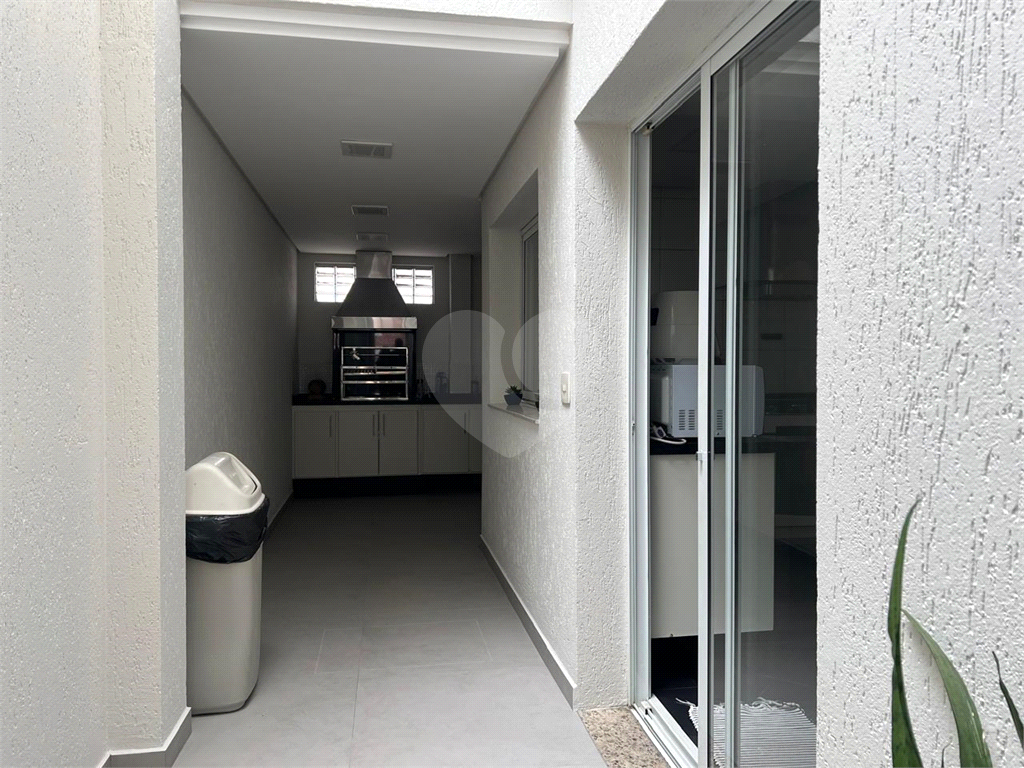 EXCELENTE SOBRADO DE VILA COM GUARITA DE ENTRADA SEGURANÇA SANTANA VENDA E LOCAÇÃO