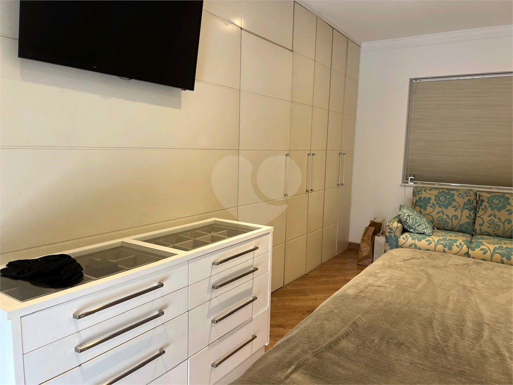 EXCELENTE SOBRADO DE VILA COM GUARITA DE ENTRADA SEGURANÇA SANTANA VENDA E LOCAÇÃO