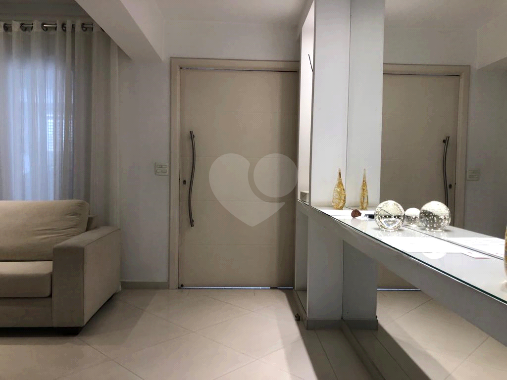 EXCELENTE SOBRADO DE VILA COM GUARITA DE ENTRADA SEGURANÇA SANTANA