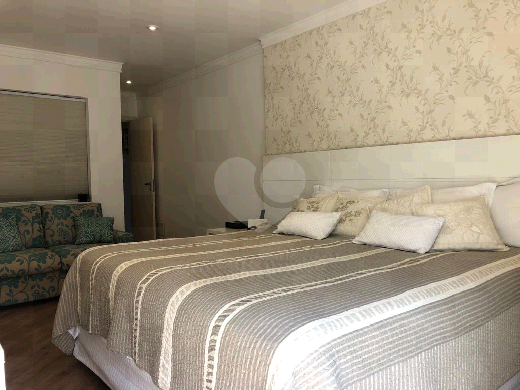 EXCELENTE SOBRADO DE VILA COM GUARITA DE ENTRADA SEGURANÇA SANTANA