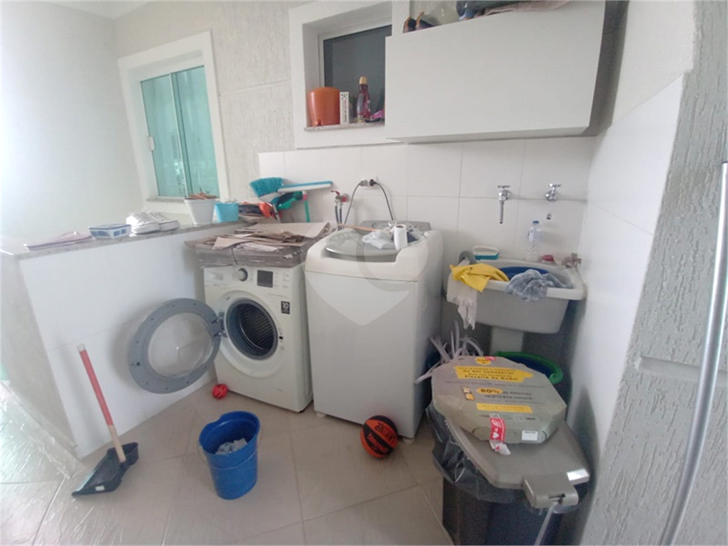 Sobrado à venda com 3 quartos, 300m² - Foto 37