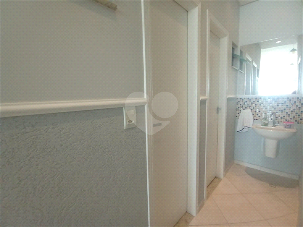 Sobrado à venda com 3 quartos, 300m² - Foto 31